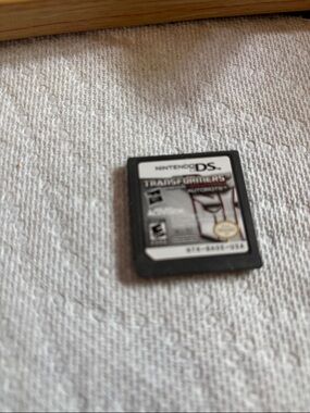Authentic Nintendo Ds transformer autobots Game no cases or manual s untested
